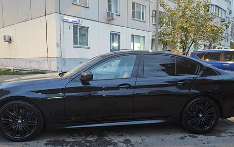 BMW 5 серия, 2018 год, 3 600 000 рублей, 3 фотография