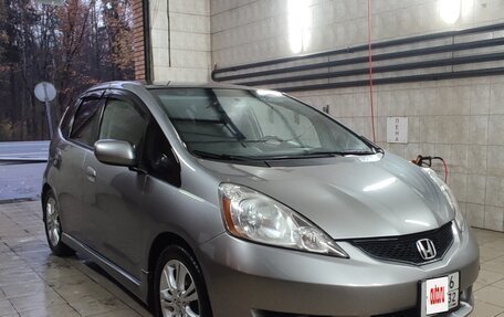 Honda Fit III, 2009 год, 730 000 рублей, 4 фотография