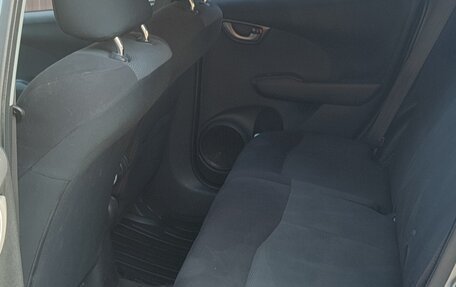 Honda Fit III, 2009 год, 730 000 рублей, 10 фотография