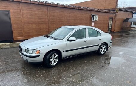 Volvo S60 III, 2001 год, 490 000 рублей, 3 фотография