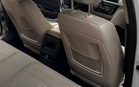 BMW 3 серия, 2016 год, 2 200 000 рублей, 16 фотография