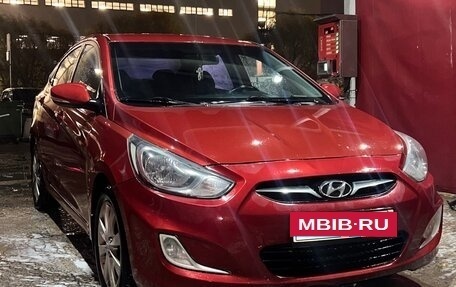 Hyundai Solaris II рестайлинг, 2012 год, 750 000 рублей, 3 фотография