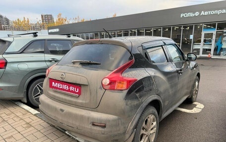 Nissan Juke II, 2011 год, 889 000 рублей, 3 фотография