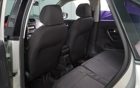 Volkswagen Polo VI (EU Market), 2012 год, 829 000 рублей, 11 фотография