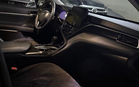 Toyota Camry, 2023 год, 4 400 000 рублей, 6 фотография