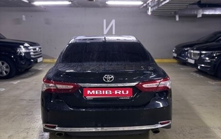 Toyota Camry, 2023 год, 4 400 000 рублей, 3 фотография