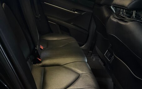 Toyota Camry, 2023 год, 4 400 000 рублей, 7 фотография