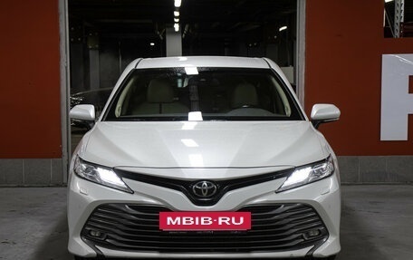 Toyota Camry, 2018 год, 2 498 000 рублей, 2 фотография