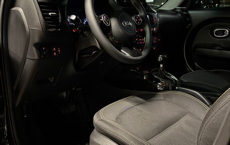 KIA Soul II рестайлинг, 2016 год, 1 420 000 рублей, 14 фотография