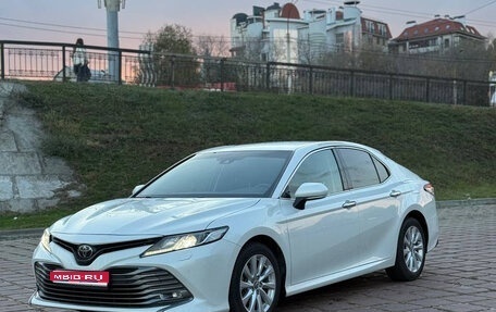 Toyota Camry, 2019 год, 3 000 000 рублей, 1 фотография