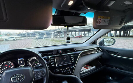 Toyota Camry, 2019 год, 3 000 000 рублей, 10 фотография