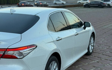 Toyota Camry, 2019 год, 3 000 000 рублей, 7 фотография