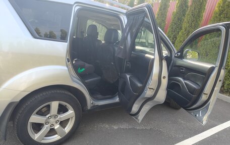 Mitsubishi Outlander III рестайлинг 3, 2008 год, 1 250 000 рублей, 5 фотография