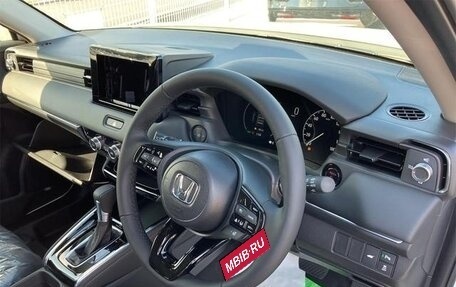 Honda Vezel, 2022 год, 1 750 999 рублей, 12 фотография