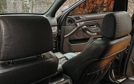 BMW 5 серия, 2003 год, 1 090 000 рублей, 25 фотография