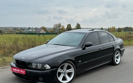 BMW 5 серия, 2003 год, 1 090 000 рублей, 15 фотография