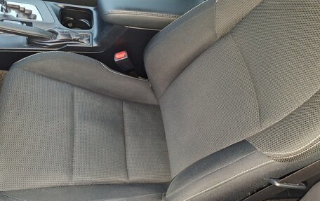 Toyota RAV4, 2015 год, 2 419 000 рублей, 20 фотография