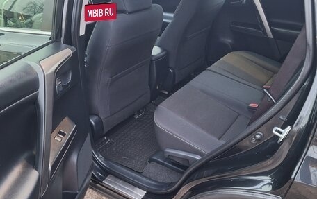 Toyota RAV4, 2015 год, 2 419 000 рублей, 19 фотография