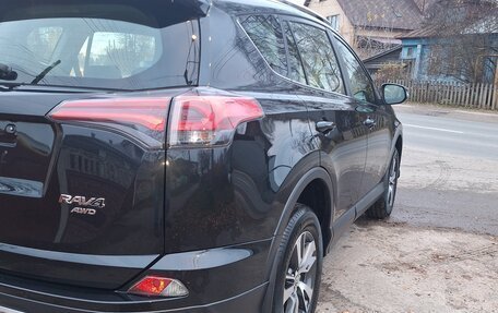 Toyota RAV4, 2015 год, 2 419 000 рублей, 35 фотография