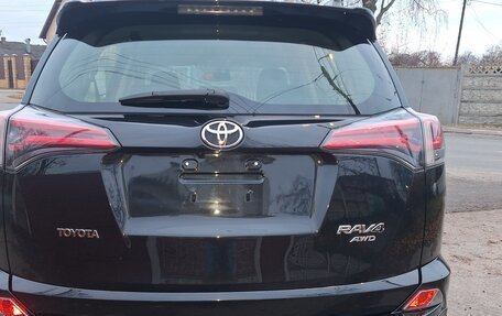 Toyota RAV4, 2015 год, 2 419 000 рублей, 36 фотография