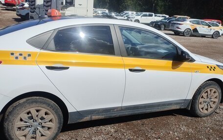 Hyundai Solaris II рестайлинг, 2020 год, 942 000 рублей, 6 фотография