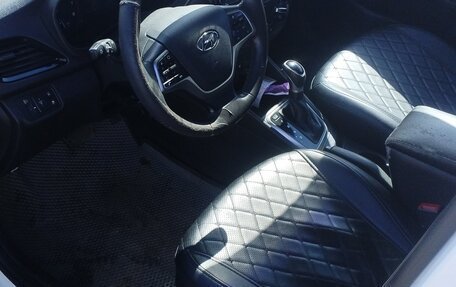 Hyundai Solaris II рестайлинг, 2020 год, 942 000 рублей, 8 фотография