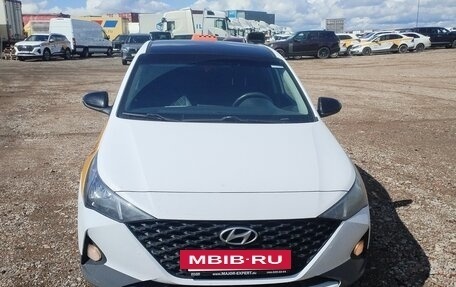 Hyundai Solaris II рестайлинг, 2020 год, 942 000 рублей, 2 фотография