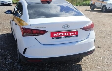 Hyundai Solaris II рестайлинг, 2020 год, 942 000 рублей, 4 фотография