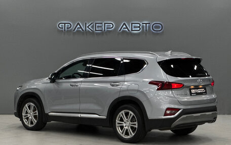 Hyundai Santa Fe IV, 2018 год, 2 400 000 рублей, 3 фотография