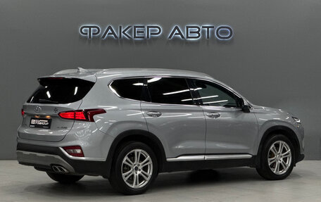 Hyundai Santa Fe IV, 2018 год, 2 400 000 рублей, 4 фотография