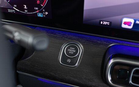 Mercedes-Benz V-Класс, 2025 год, 14 590 000 рублей, 15 фотография