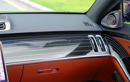 Mercedes-Benz Maybach S-Класс, 2023 год, 25 000 000 рублей, 13 фотография