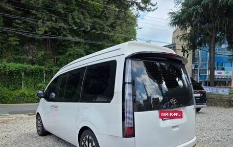 Hyundai Staria, 2021 год, 3 245 000 рублей, 3 фотография