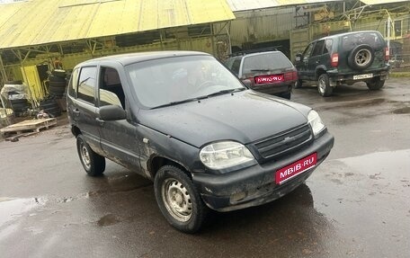 Chevrolet Niva I рестайлинг, 2005 год, 215 000 рублей, 1 фотография