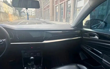 Volkswagen Passat B8 рестайлинг, 2021 год, 1 750 000 рублей, 8 фотография