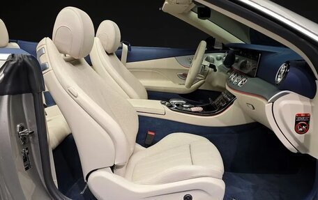 Mercedes-Benz E-Класс, 2023 год, 7 000 000 рублей, 14 фотография