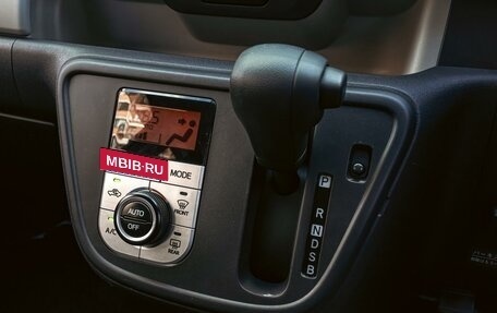 Toyota Passo III, 2017 год, 1 020 000 рублей, 12 фотография