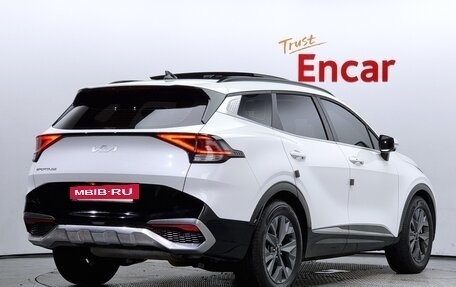 KIA Sportage IV рестайлинг, 2021 год, 2 300 000 рублей, 3 фотография