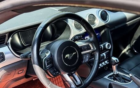 Ford Mustang VI рестайлинг, 2021 год, 2 447 007 рублей, 13 фотография