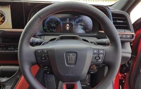 Toyota Crown, 2024 год, 5 700 000 рублей, 10 фотография