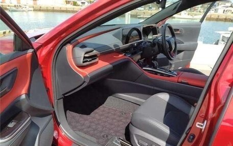 Toyota Crown, 2024 год, 5 700 000 рублей, 21 фотография