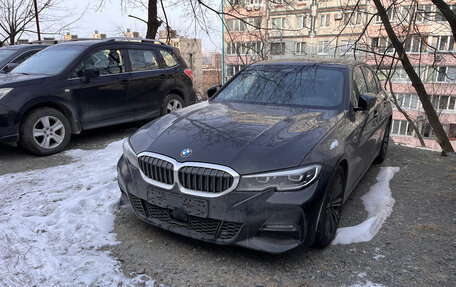 BMW 3 серия, 2022 год, 3 100 000 рублей, 1 фотография