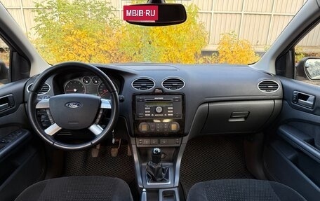 Ford Focus II рестайлинг, 2006 год, 750 000 рублей, 17 фотография