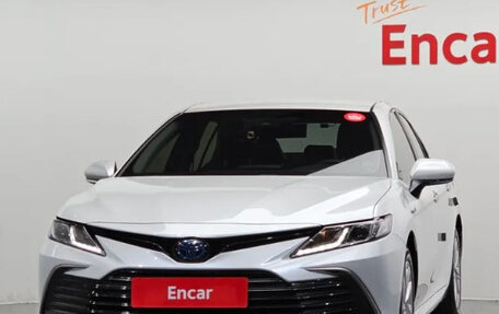 Toyota Camry, 2022 год, 1 945 000 рублей, 3 фотография