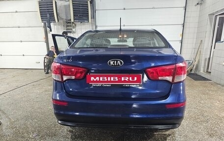 KIA Rio III рестайлинг, 2016 год, 820 000 рублей, 5 фотография