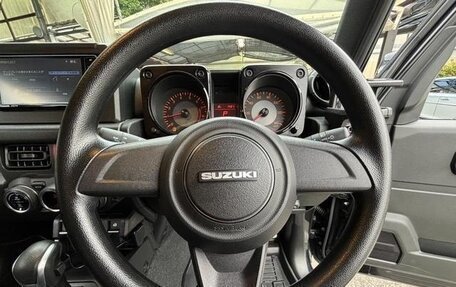 Suzuki Jimny, 2022 год, 1 750 000 рублей, 9 фотография