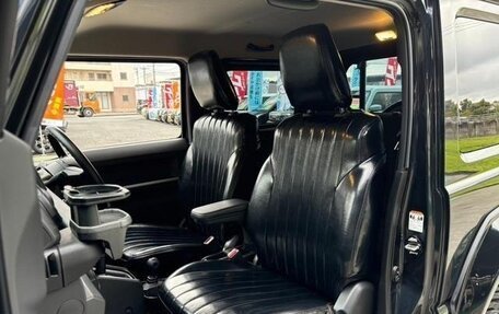 Suzuki Jimny, 2022 год, 1 750 000 рублей, 13 фотография