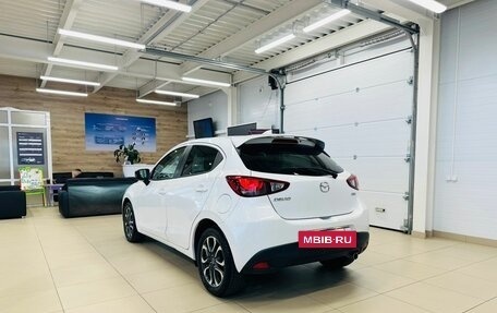 Mazda Demio IV, 2015 год, 1 049 000 рублей, 4 фотография