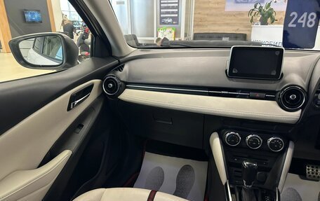 Mazda Demio IV, 2015 год, 1 049 000 рублей, 14 фотография