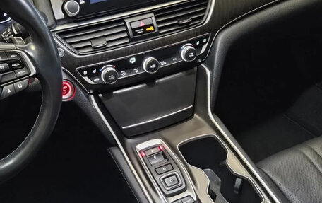 Honda Accord IX рестайлинг, 2021 год, 1 845 000 рублей, 7 фотография